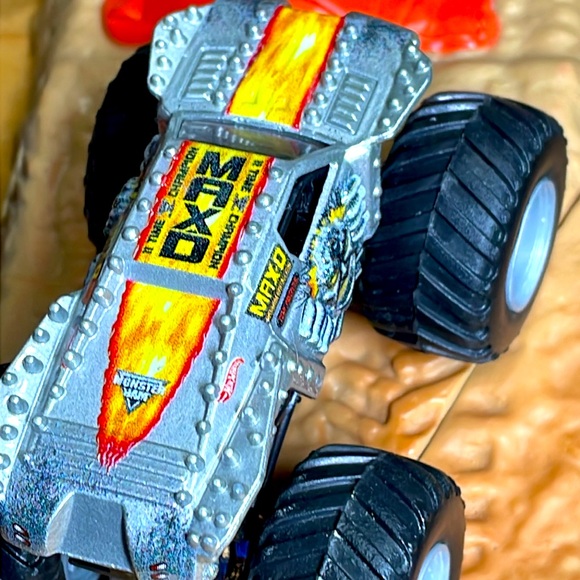 Max D - Picture 2 of 3